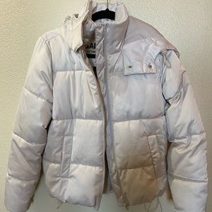 WHITE PUFFER JACKET XS